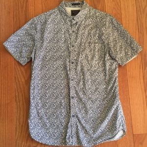 On the Road Floral Short-Sleeve Button-Down Shirt